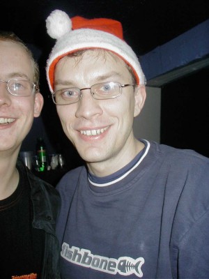 28.jpg (28919 bytes)