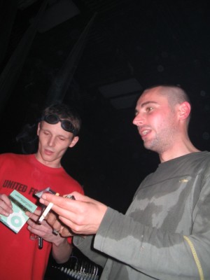 17.jpg (22360 bytes)